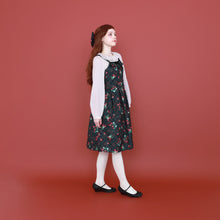 画像をギャラリービューアに読み込む, Strawberry Tartan ノースリーブワンピース(Strawberry tartan sleeveless dress)