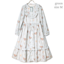 画像をギャラリービューアに読み込む, そよ風に揺れる麦畑のフロントボタンワンピース