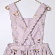 画像をギャラリービューアに読み込む, そよ風に揺れる麦畑のサロペットスカート