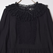 画像をギャラリービューアに読み込む, Rose petalワンピース