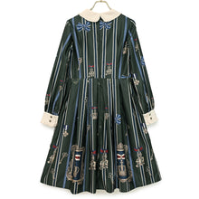 画像をギャラリービューアに読み込む, Royal Medalワンピース