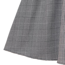 画像をギャラリービューアに読み込む, リボンとレースカラーのワンピース