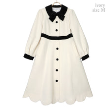 画像をギャラリービューアに読み込む, モノトーンスカラップコート