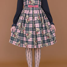 画像をギャラリービューアに読み込む, Teddy Bear Tartanノースリーブワンピース (Teddy Bear Tartan sleeveless dress)
