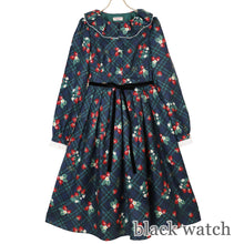 Load image into Gallery viewer, Strawberry Tartan ワンピース (Strawberry tartan dress)
