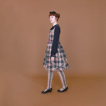 画像をギャラリービューアに読み込む, Teddy Bear Tartanノースリーブワンピース (Teddy Bear Tartan sleeveless dress)
