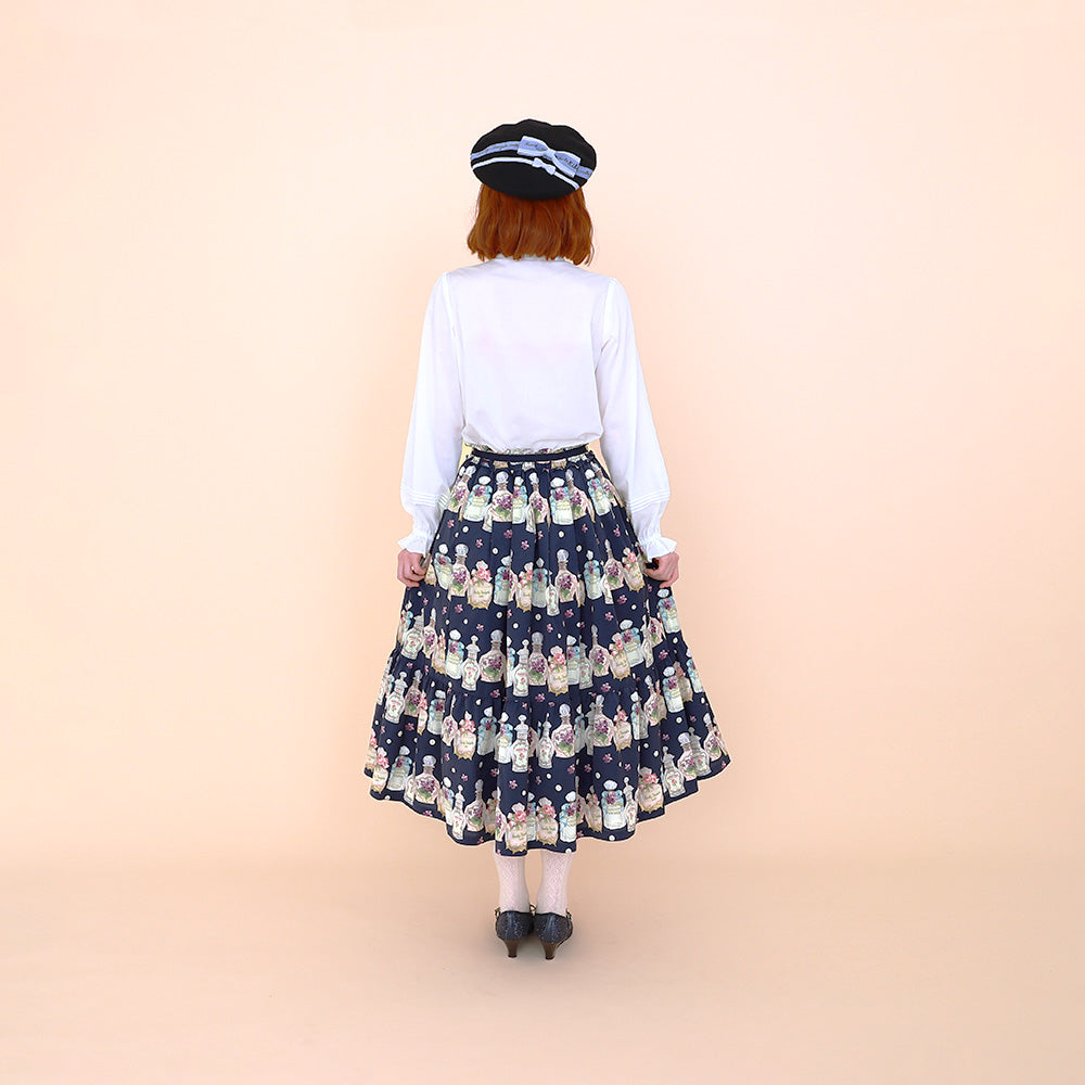 Boudoir Bottlesスカート (Boudoir Bottles skirt)