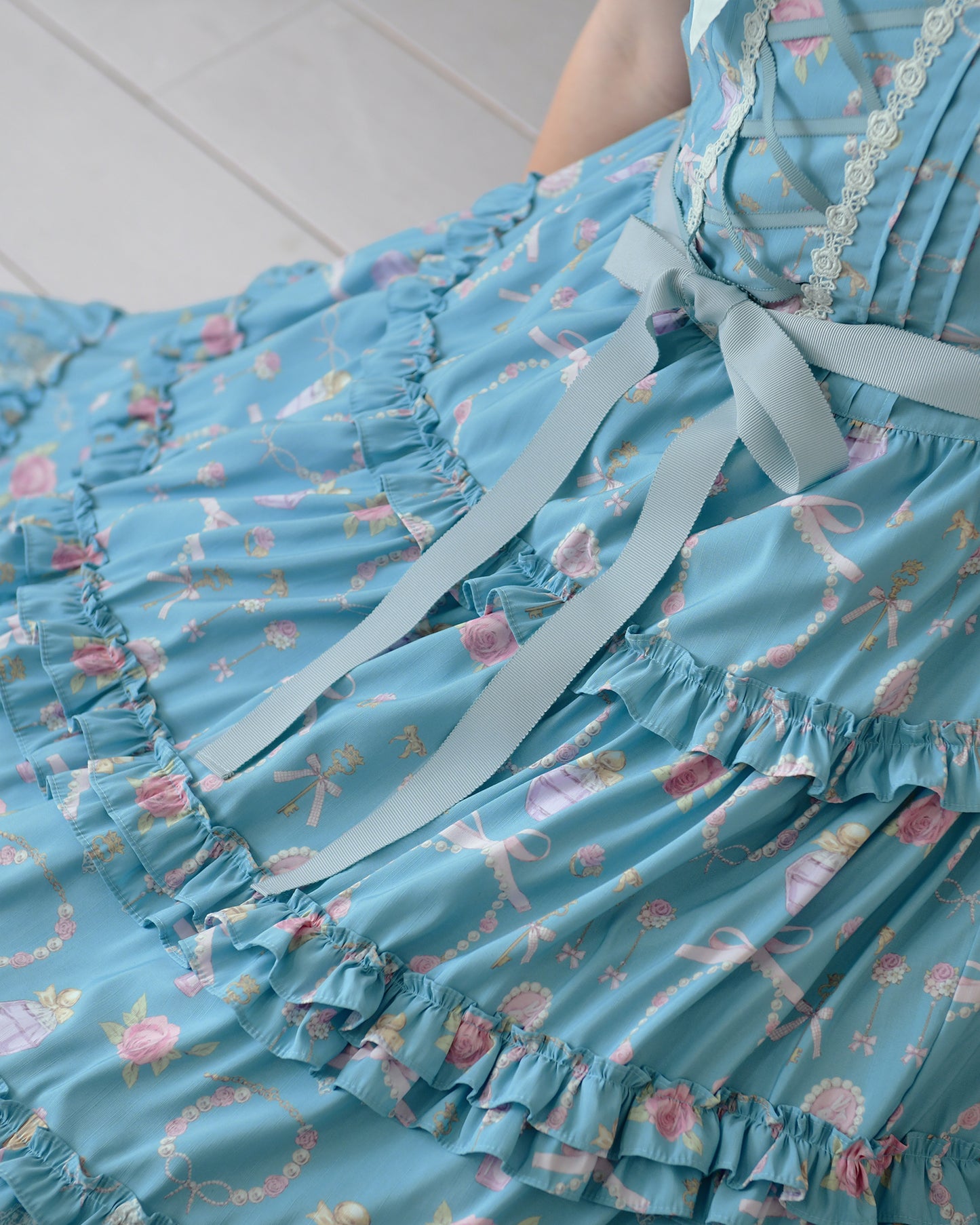Vanity Roomキャミソールドレス(Vanity Room camisole dress)【POP UP】