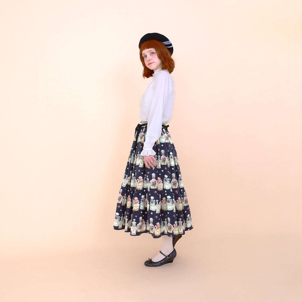 Boudoir Bottlesスカート (Boudoir Bottles skirt)