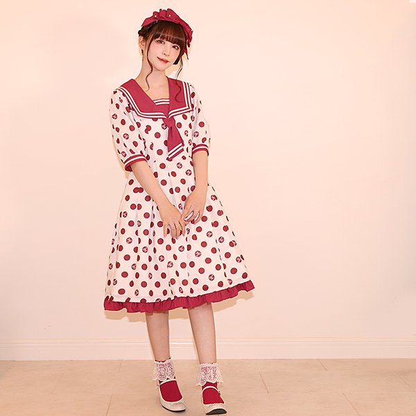 Melody lace crew socks