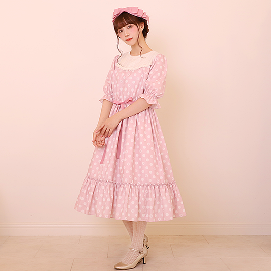 記憶の中の水玉ティアードワンピース