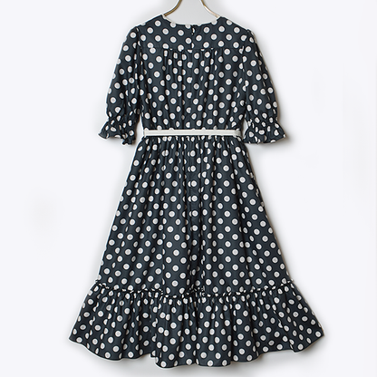記憶の中の水玉ティアードワンピース
