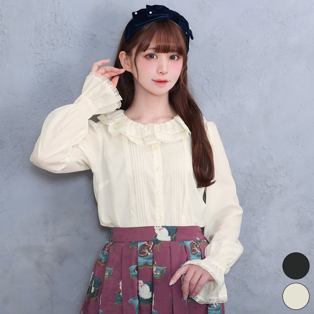 ラッフルカラーブラウス