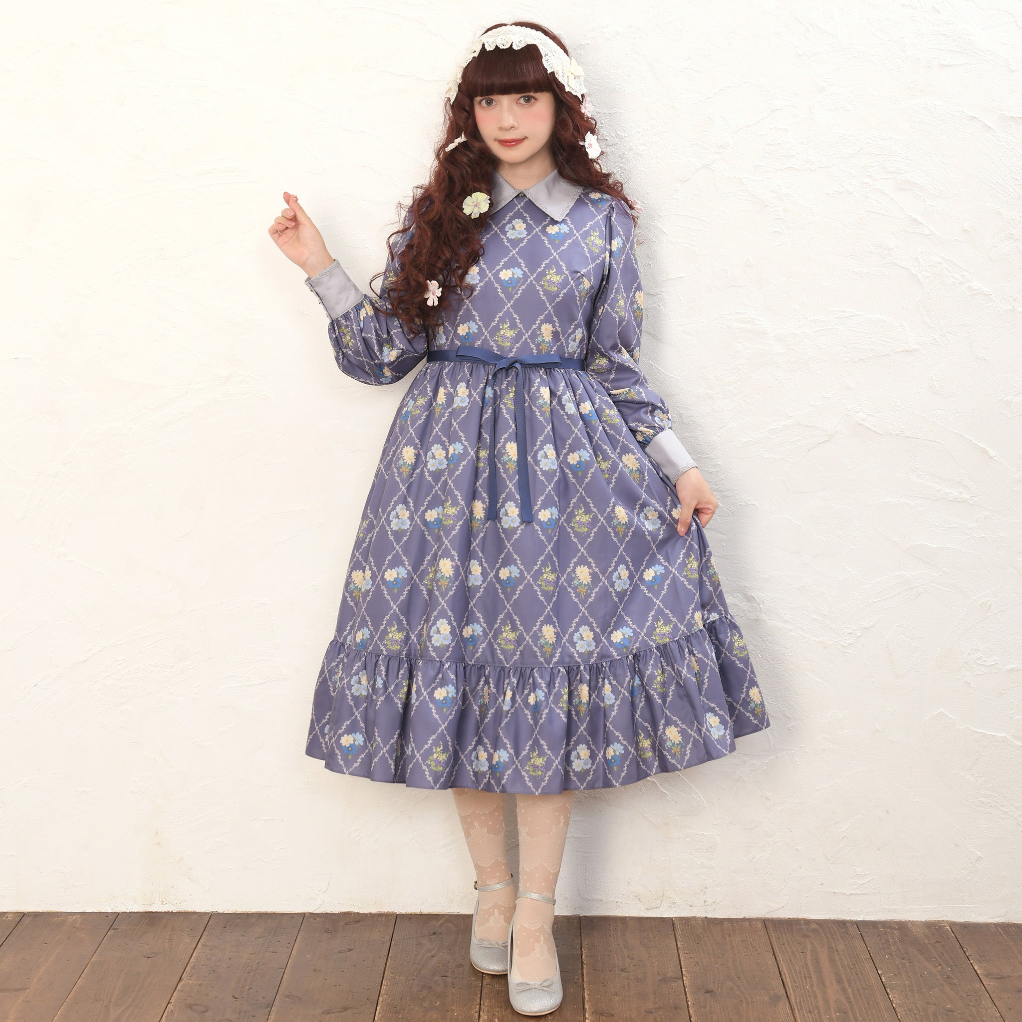 柔らかな質感の Antique bouquetシャツカラーワンピース-Melody BasKet ワンピース