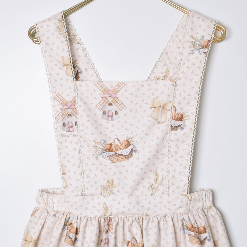 Wheat field swaying in the breeze salopette skirt