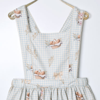 Wheat field swaying in the breeze salopette skirt