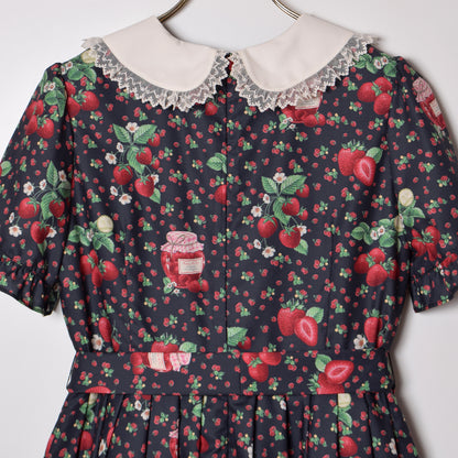 Strawberry jam丸襟ワンピース