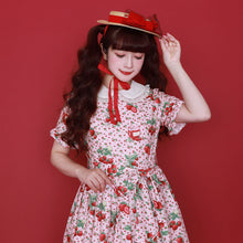 将图片加载到图库查看器，Strawberry jam round collar dress
