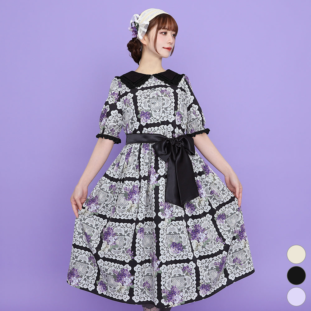 Violet lace square collar dress