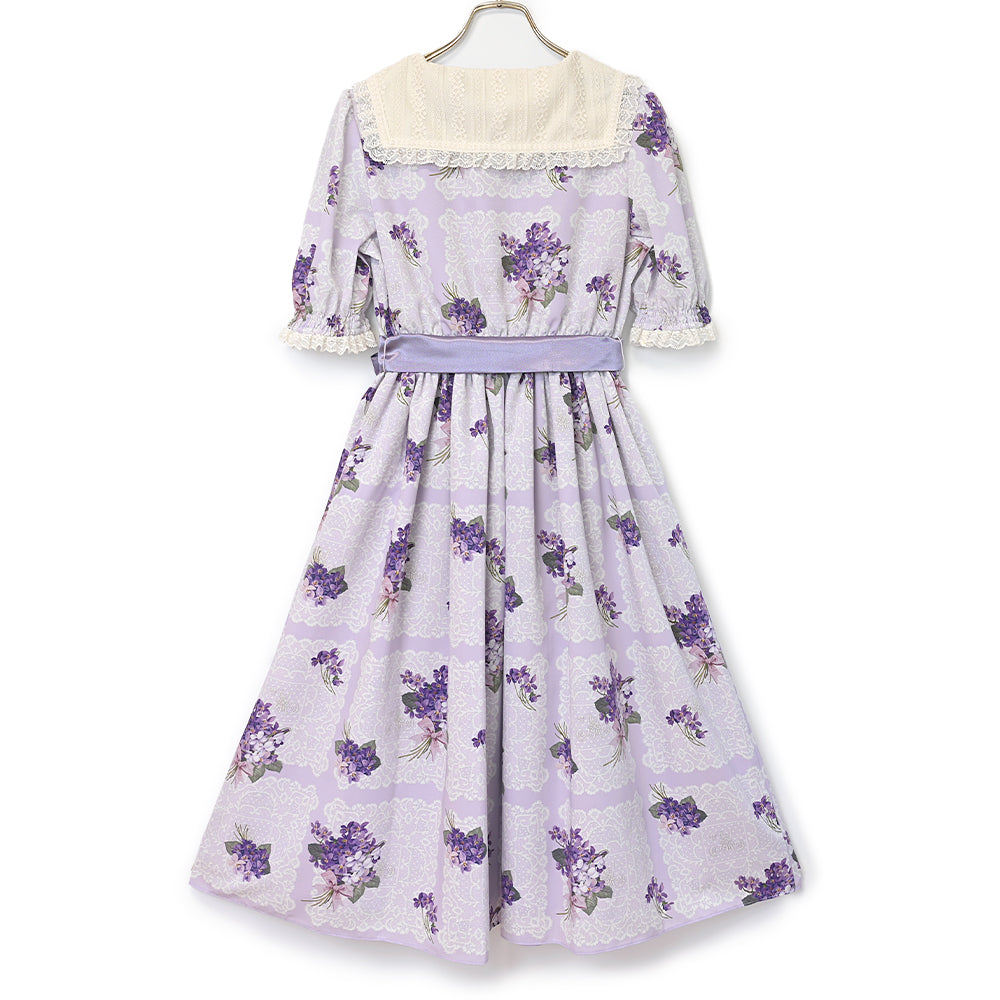 Violet lace square collar dress