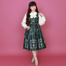 将图片加载到图库查看器，Royal Medal logo ribbon jumper dress
