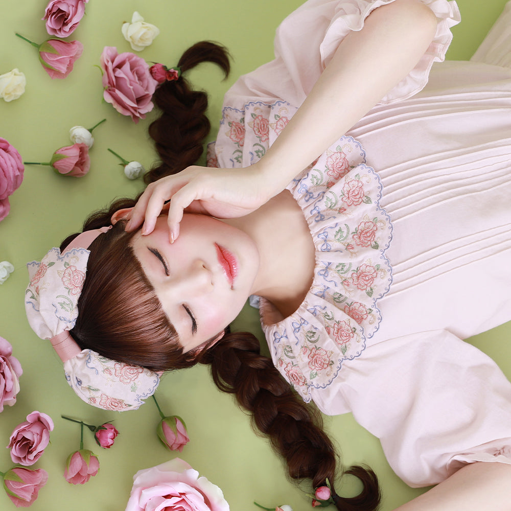モワティエ 薔薇柄ベロアリボンカチューシャ ローズ×ベロアリボンシュシュ H7744 | ヘアアクセサリー