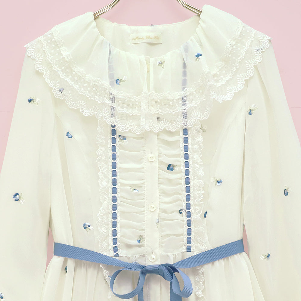 Petit rose embroidery front button dress