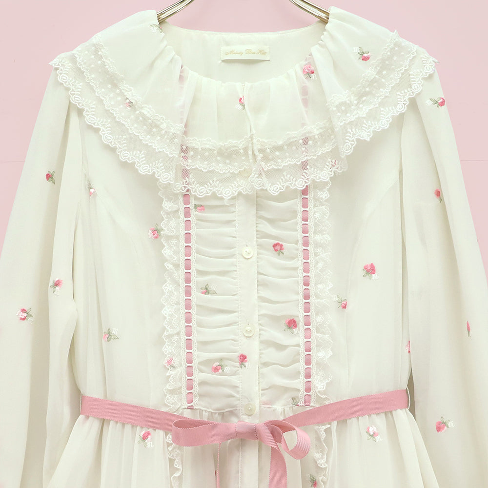 Petit rose embroidery front button dress