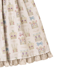 Load image into Gallery viewer, Flower crown skirt
