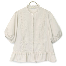 将图片加载到图库查看器，Pintuck and lace back ribbon blouse
