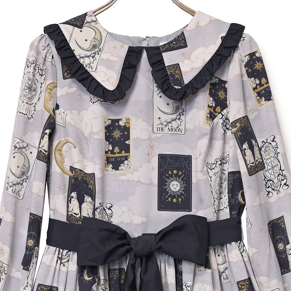 タロットカードフラットカラーワンピース