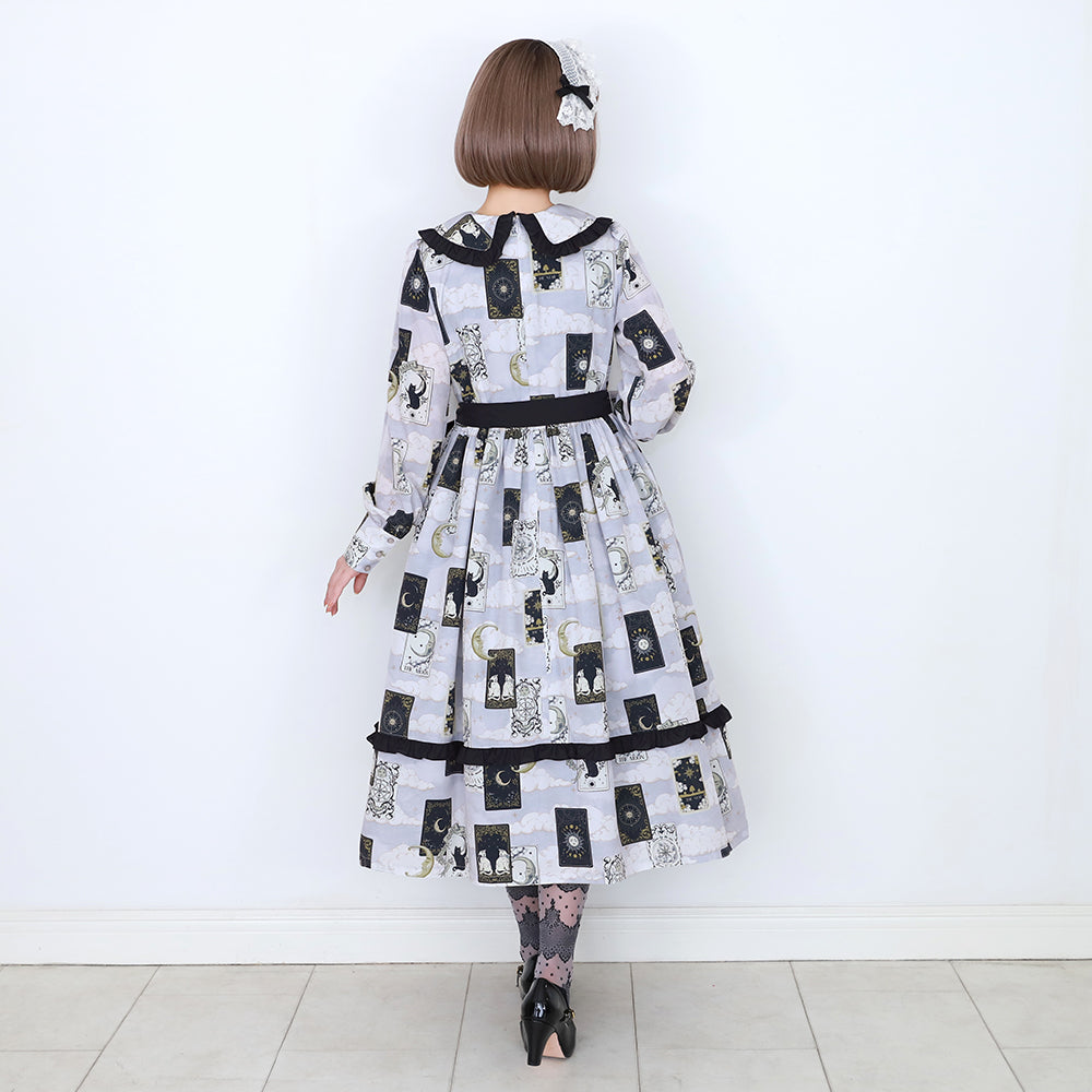 タロットカードフラットカラーワンピース