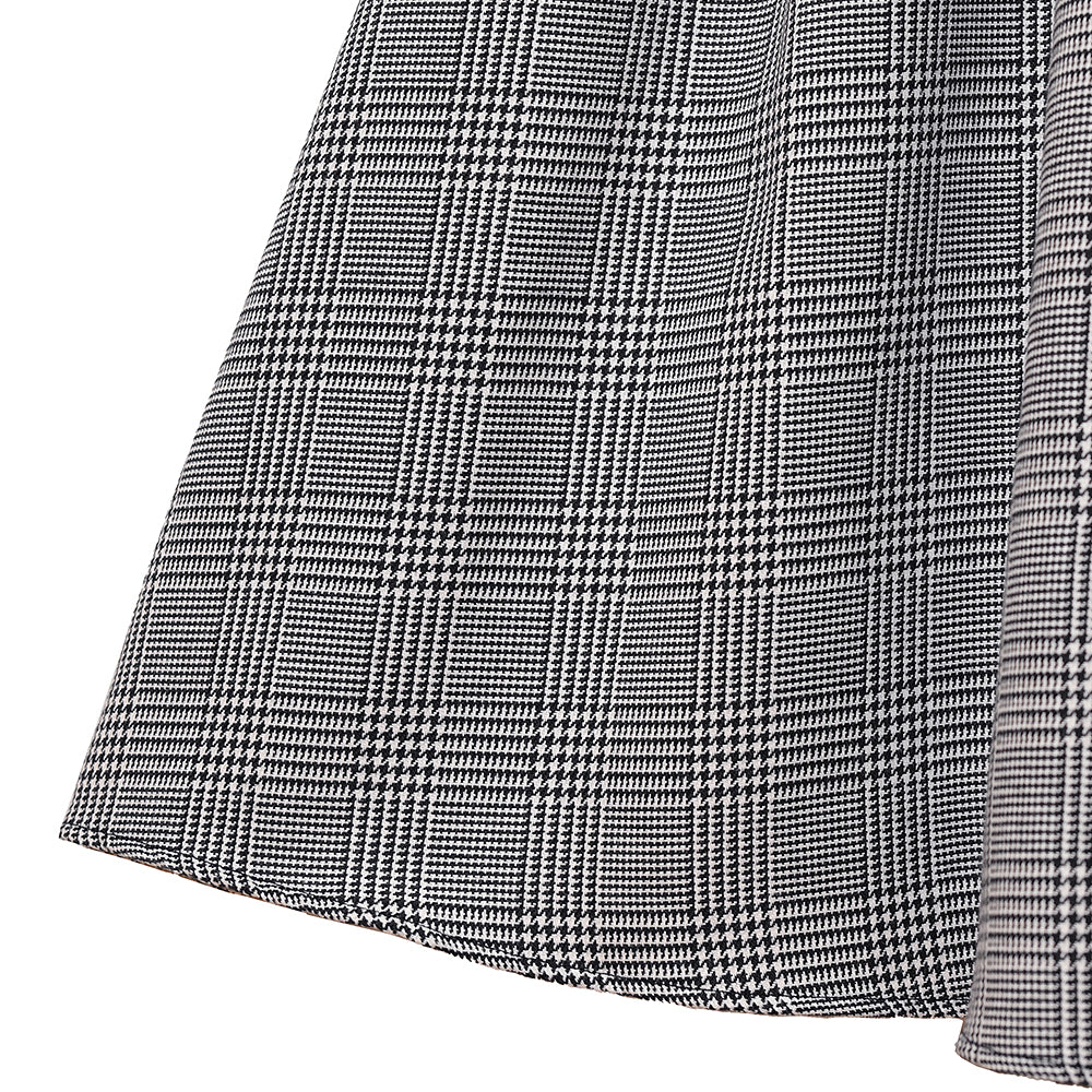 Ribbon and lace collar dress