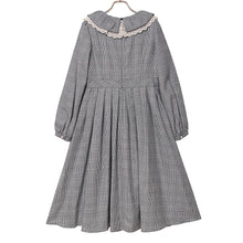 画像をギャラリービューアに読み込む, リボンとレースカラーのワンピース
