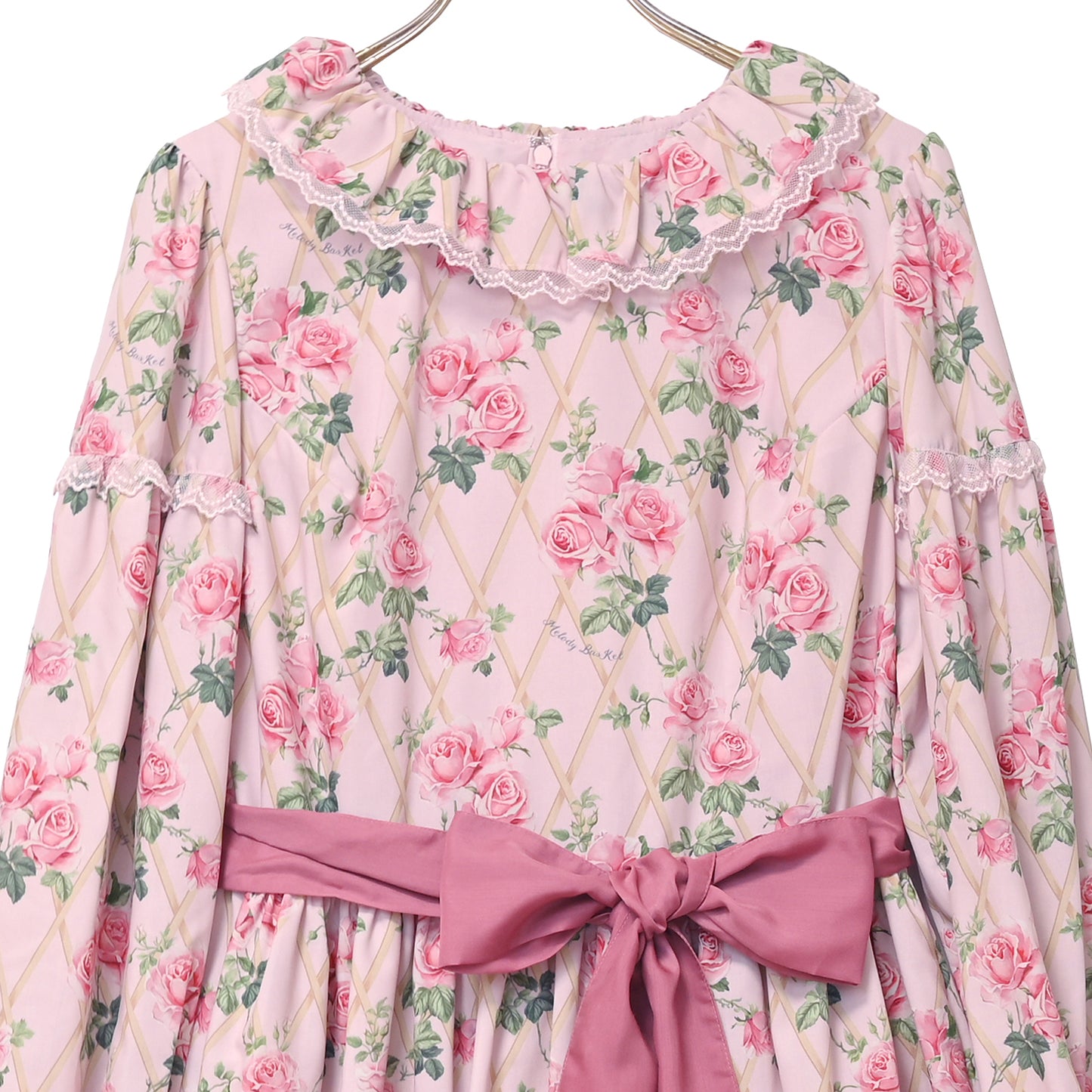 Rose gardenフリルカラーワンピース