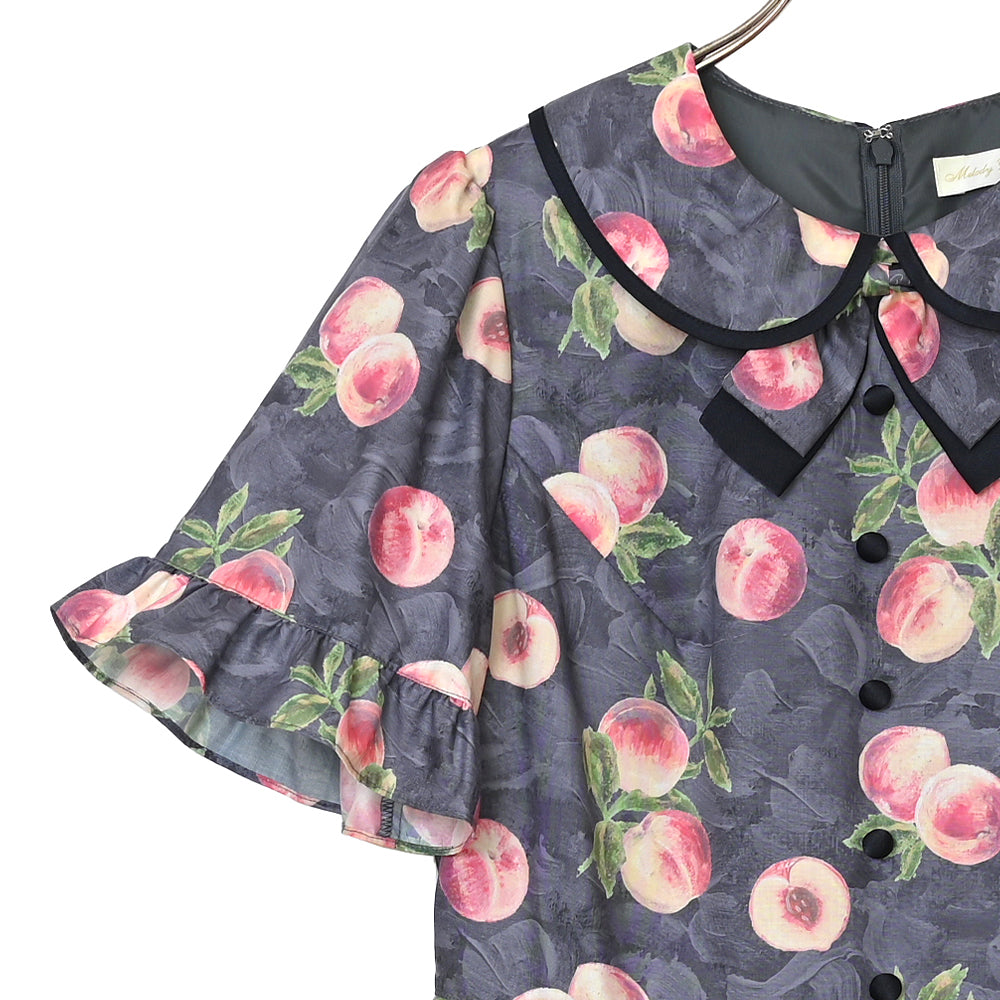 Peach Artラウンドカラーワンピース