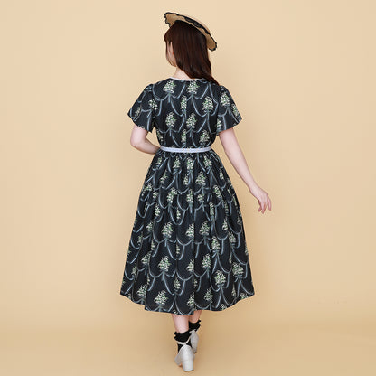 鈴蘭ブーケのヨーク切替ワンピース