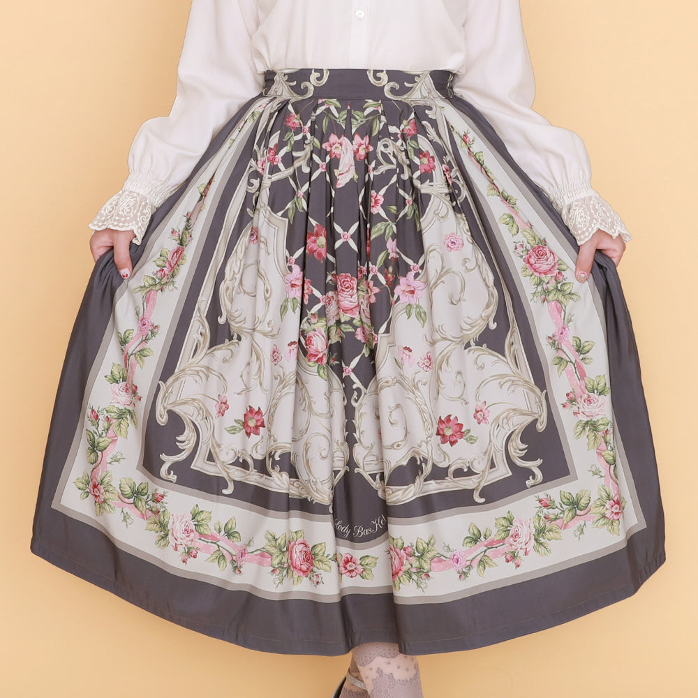 ロゼスカーフスカート