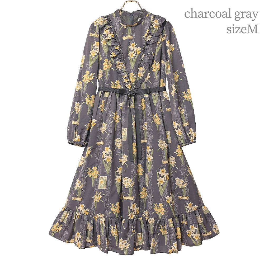 Daffodils blooming in the field V-line dress