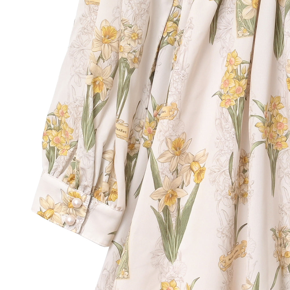 野に咲く水仙のフラットカラーワンピース