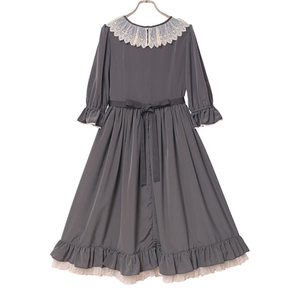 Canon lace collar dress