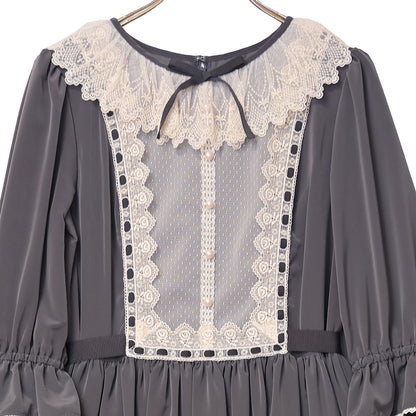 Canon lace collar dress