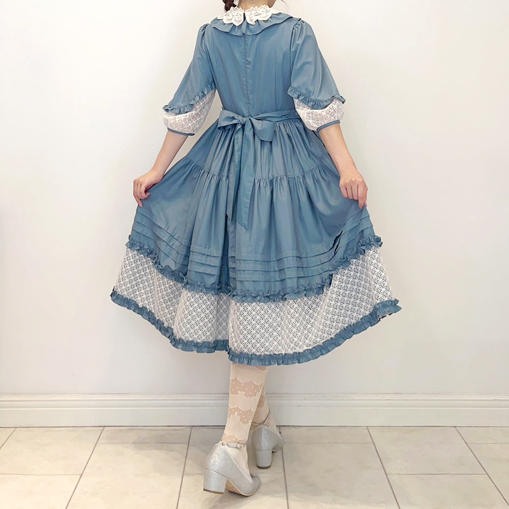 Sonatine lace switching dress