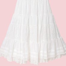 Load image into Gallery viewer, Lattice bouquet embroidery flat collar dress
