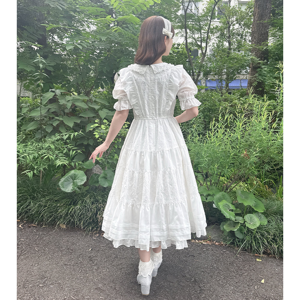 Lattice bouquet embroidery flat collar dress