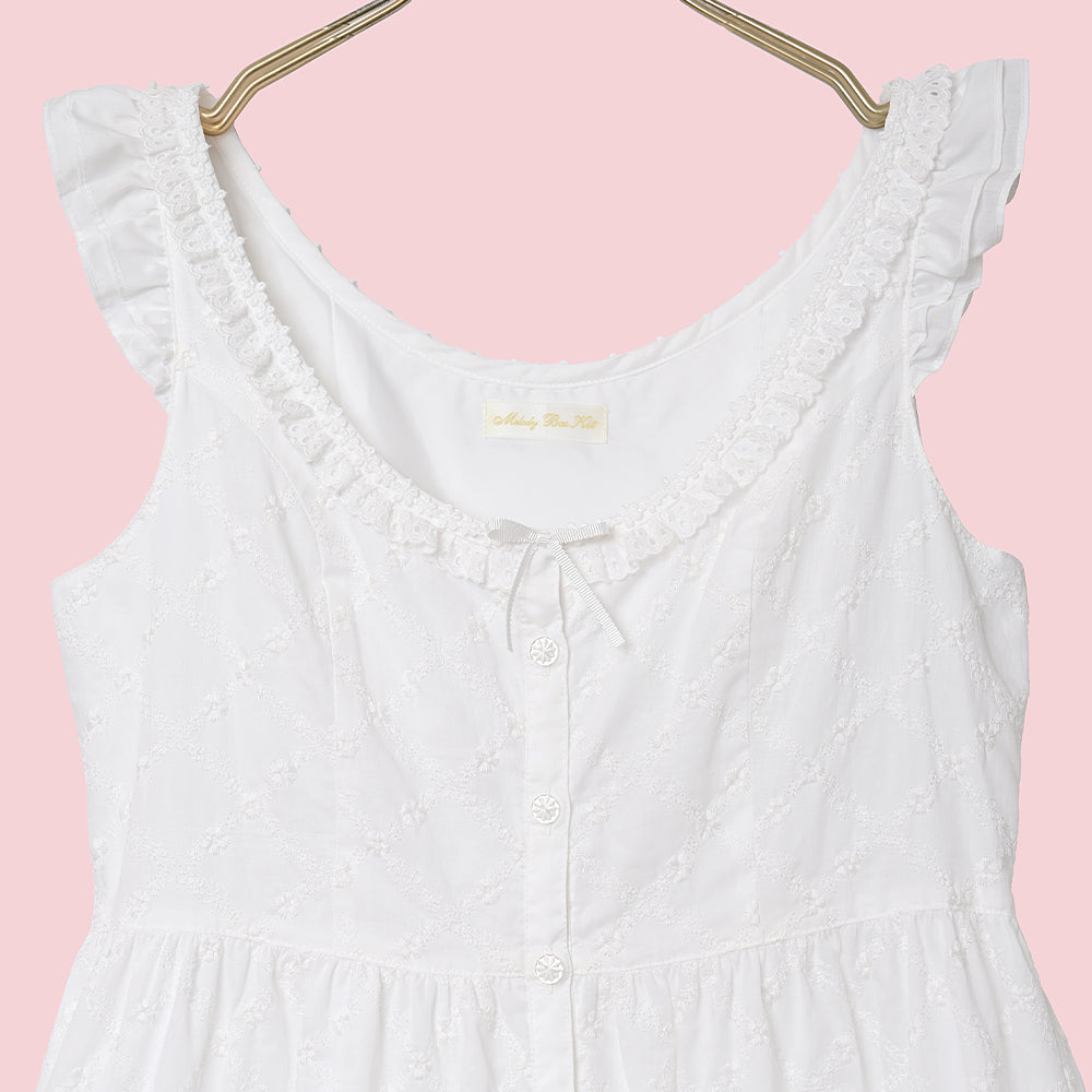 Lattice bouquet embroidery front button jumper dress