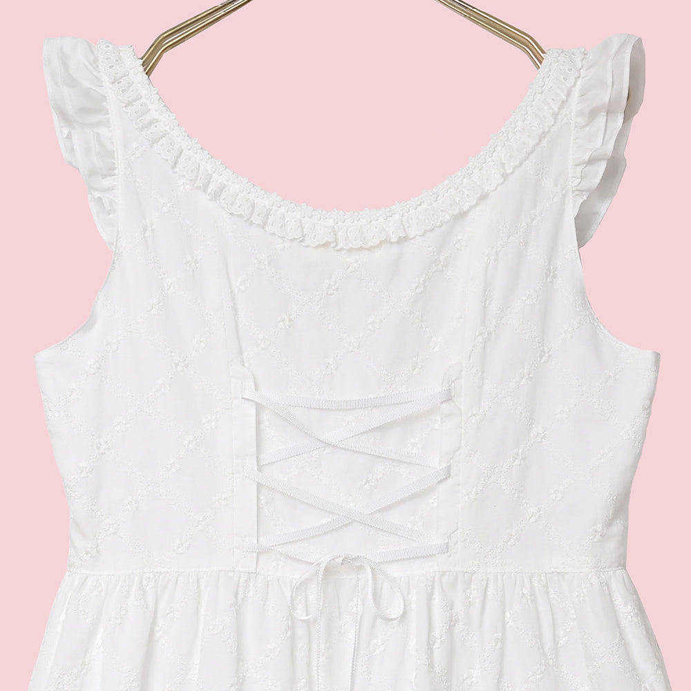 Lattice bouquet embroidery front button jumper dress