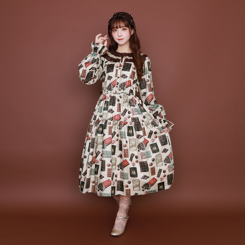 Chocolatier's Atelier frill lace collar dress
