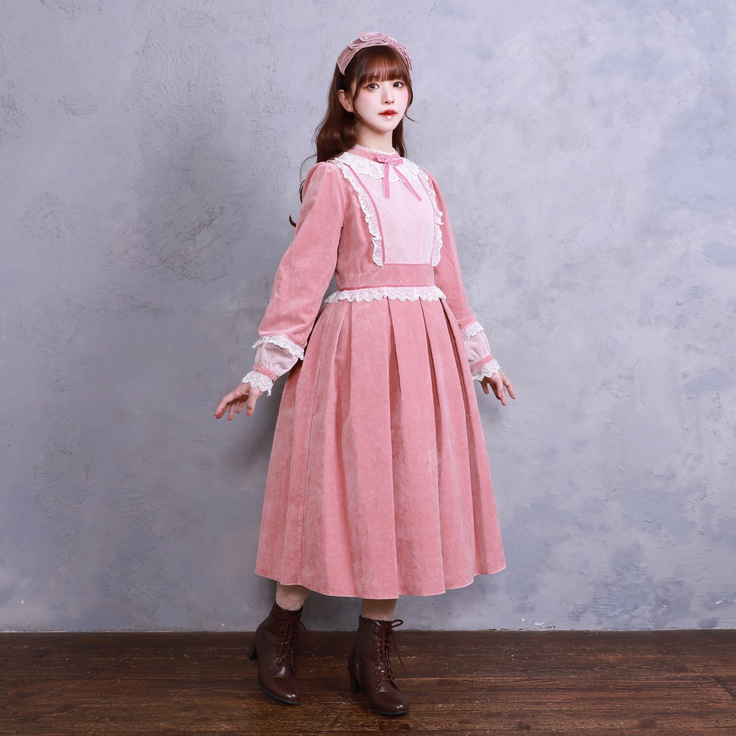 ノスタルジックドール別珍ワンピース