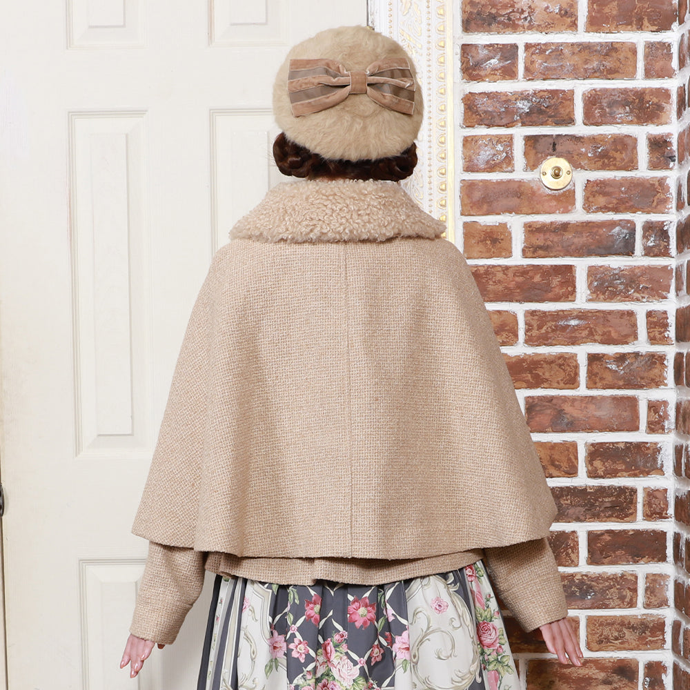 ケープ付きツイードショートコート